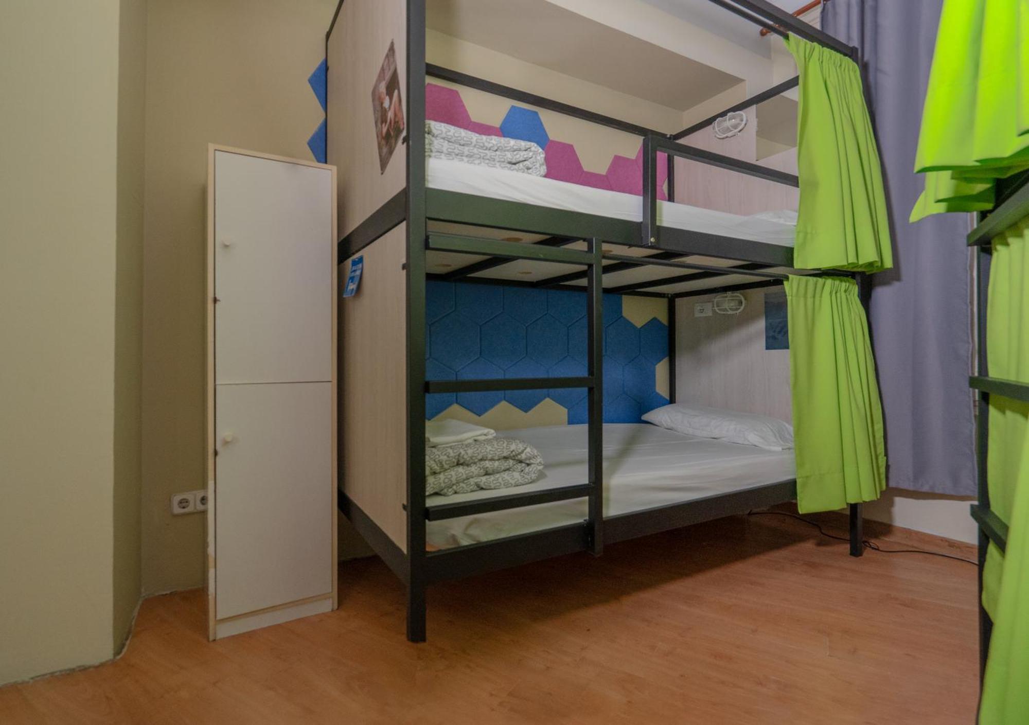 Wow Hostel Barcelona Kültér fotó