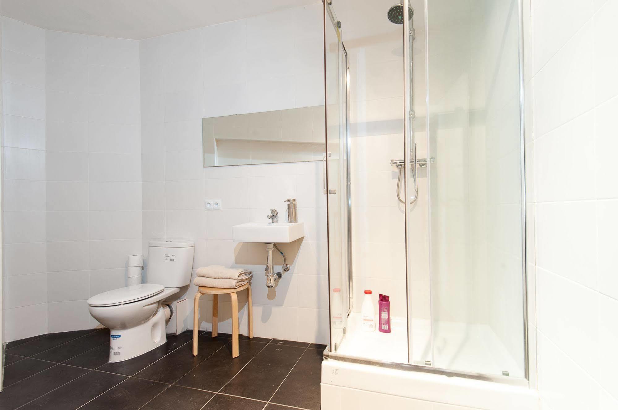 Wow Hostel Barcelona Kültér fotó