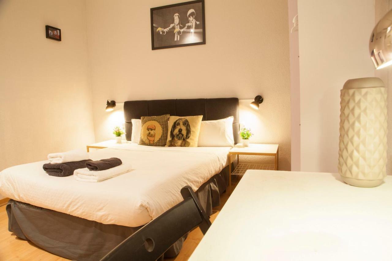 Wow Hostel Barcelona Kültér fotó